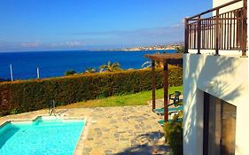 Aura Holiday Villas