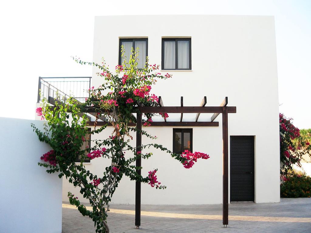 Aura Holiday Villas Paphos Exterior foto