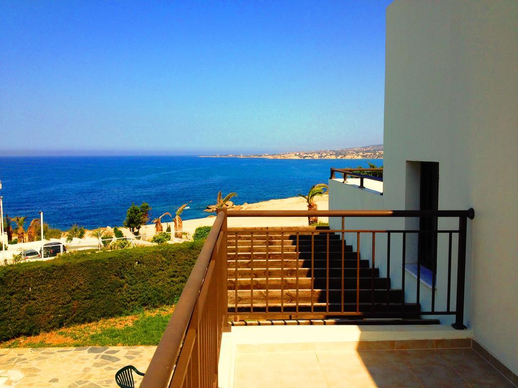 Aura Holiday Villas Paphos Exterior foto